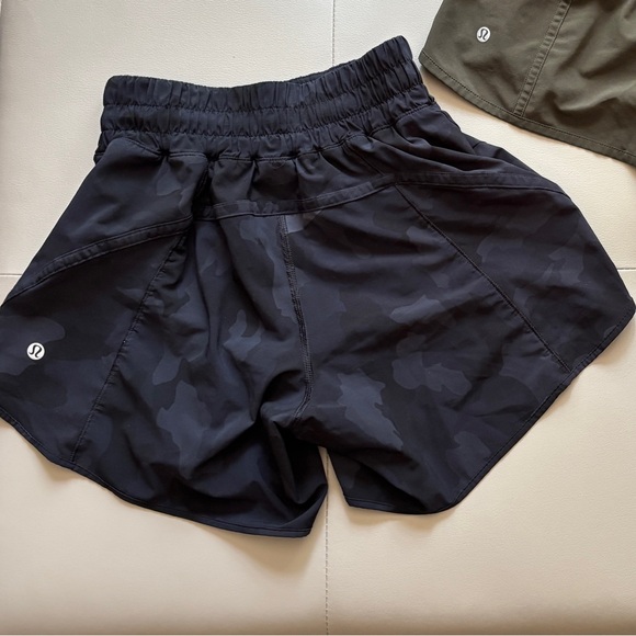 Lululemon Track That Short 5" Heritage 365 Camo Deep Coal Multi, Size 4 - Picture 5 of 8